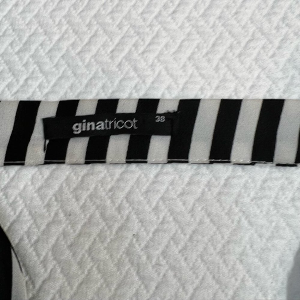 TRICOT Black/White Striped V-Neck Long Sleeve Blouse Top Size M - Picture 6 of 9